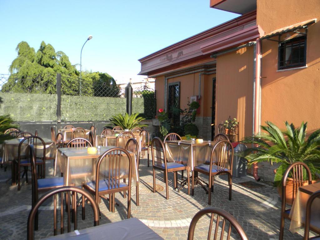 Hotel Mi.Ro. Casalnuovo Di Napoli Εξωτερικό φωτογραφία